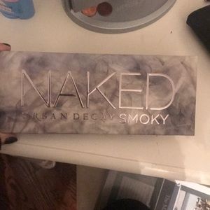 BRAND NEW urban decay naked smokey eye palette